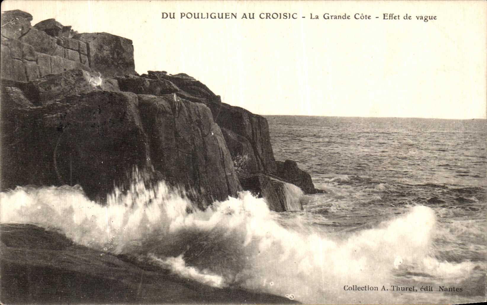 CPA Du Pouliguen Au Croisic La Grande Cote Effet de Vague