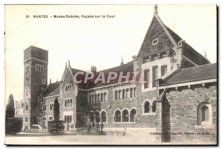 CPA Nantes Musee Dorbee Facade Sur la Cour