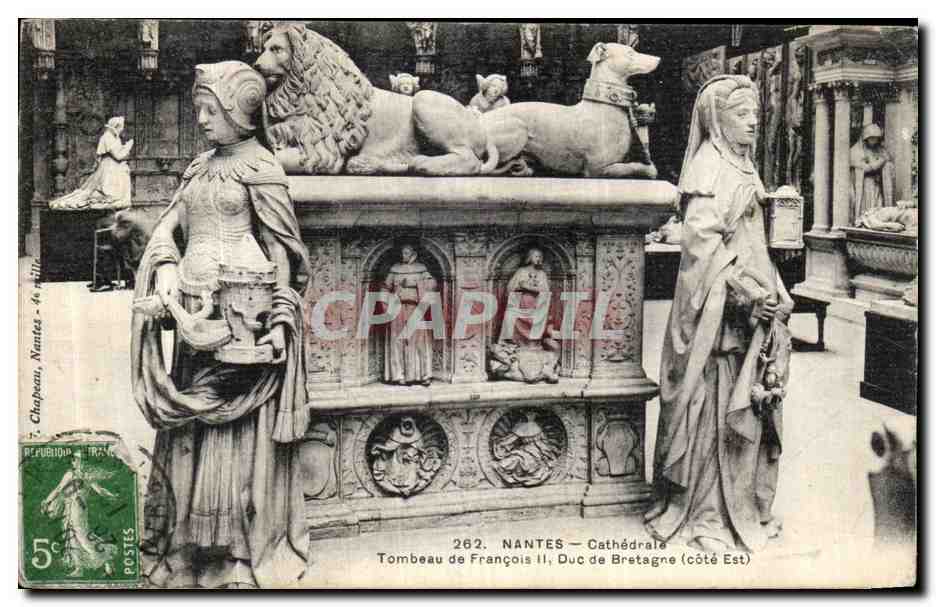 CPA Nantes Cathedrale Tombeau de Francois II Duc de Bretagne Cote Est Lion