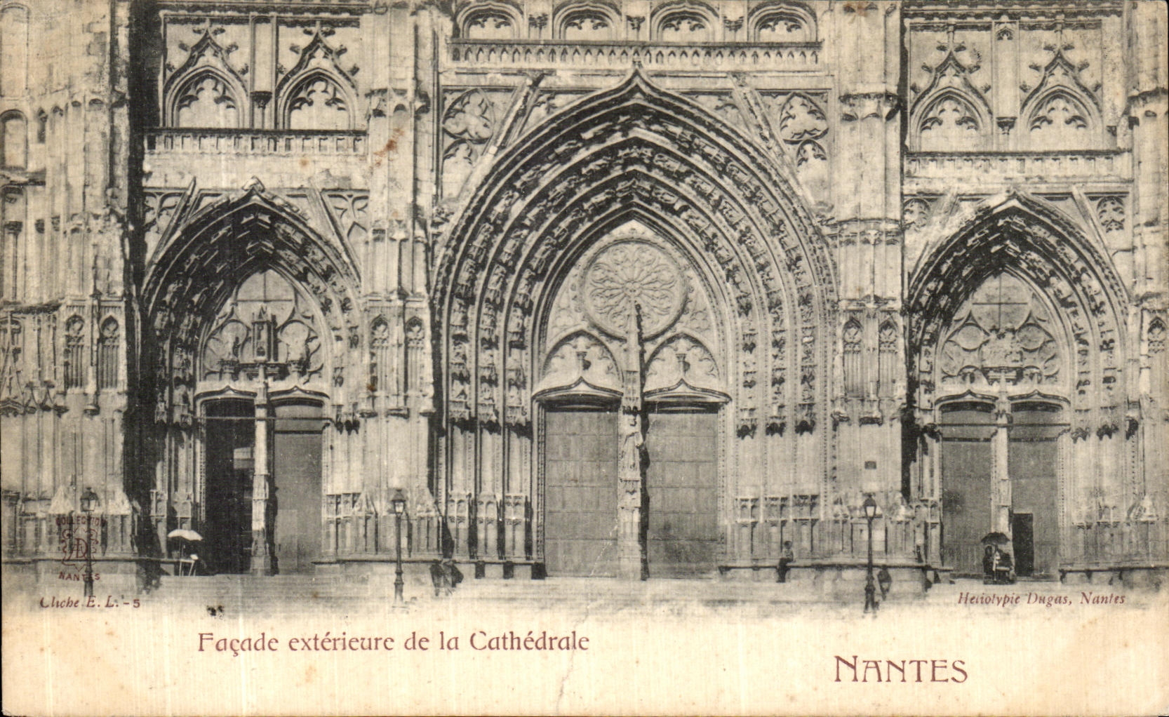CPA Nantes Facade Exterieure de la Cathedrale