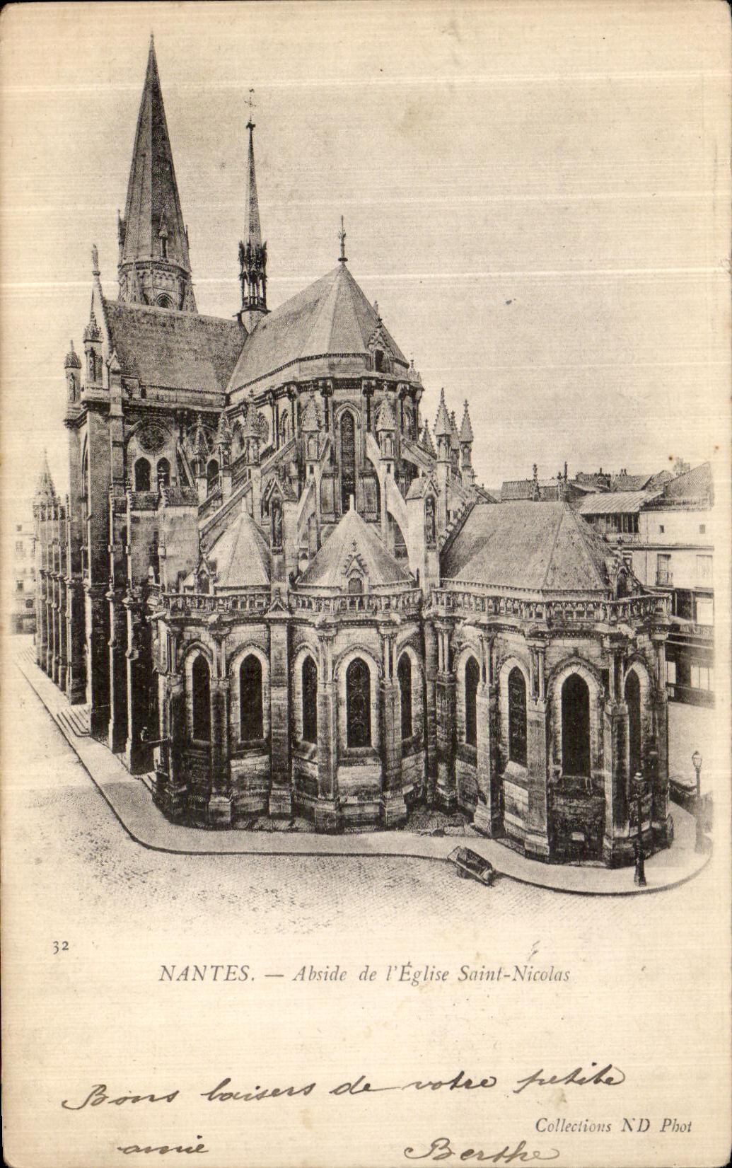CPA Nantes Abside de l Eglise Saint Nicolas