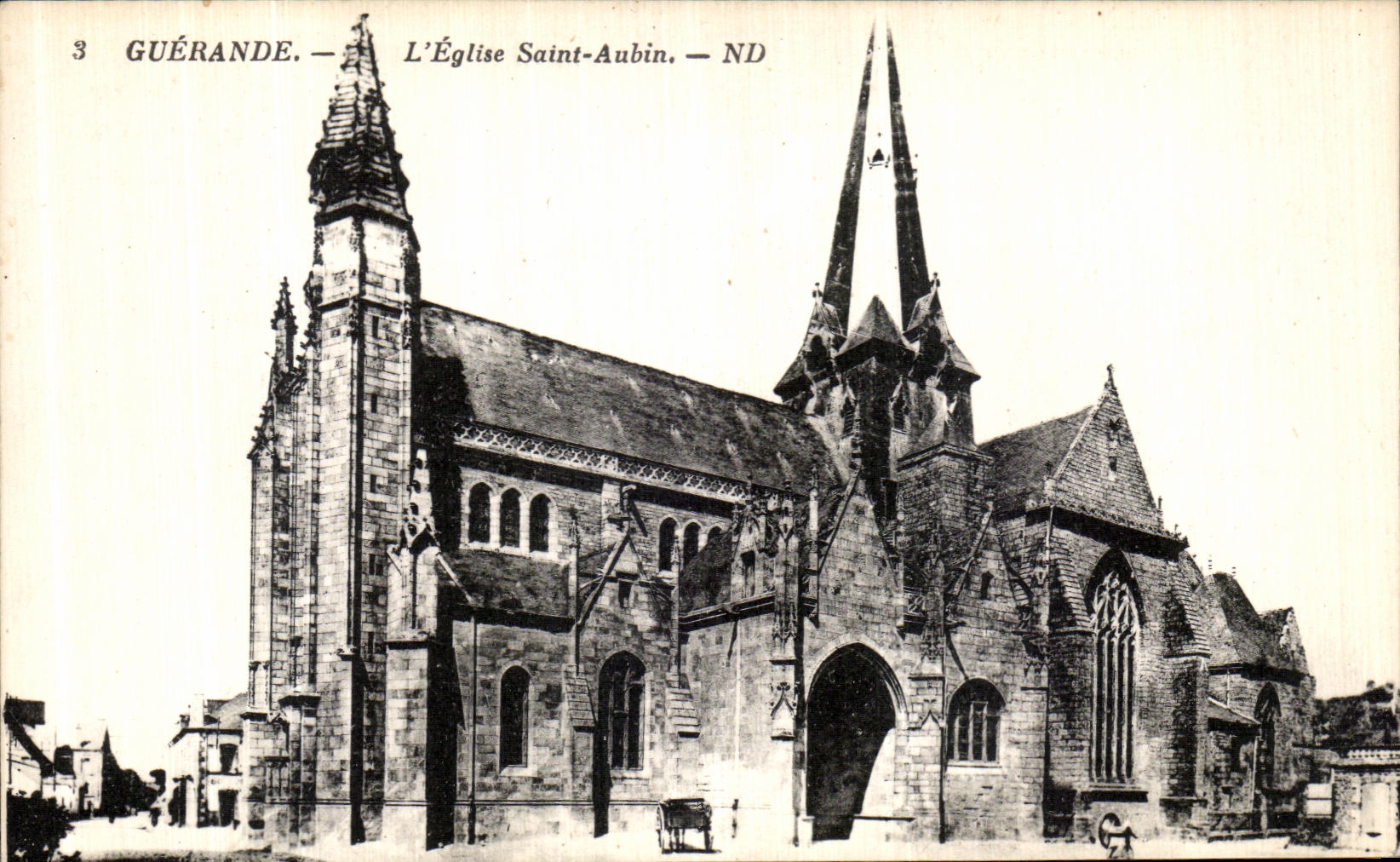 CPA Guerande L Eglise Saint Aubin 