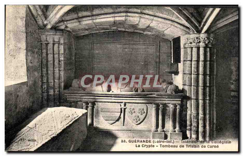 CPA Guerande Interieure de La Collegiale La Crypte Tombeau de Tristan de Carne