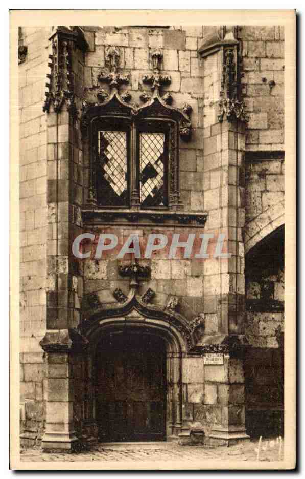 CPA Nantes Chateau des Ducs de Bretagne Tour de la Couronne d Or L Entree