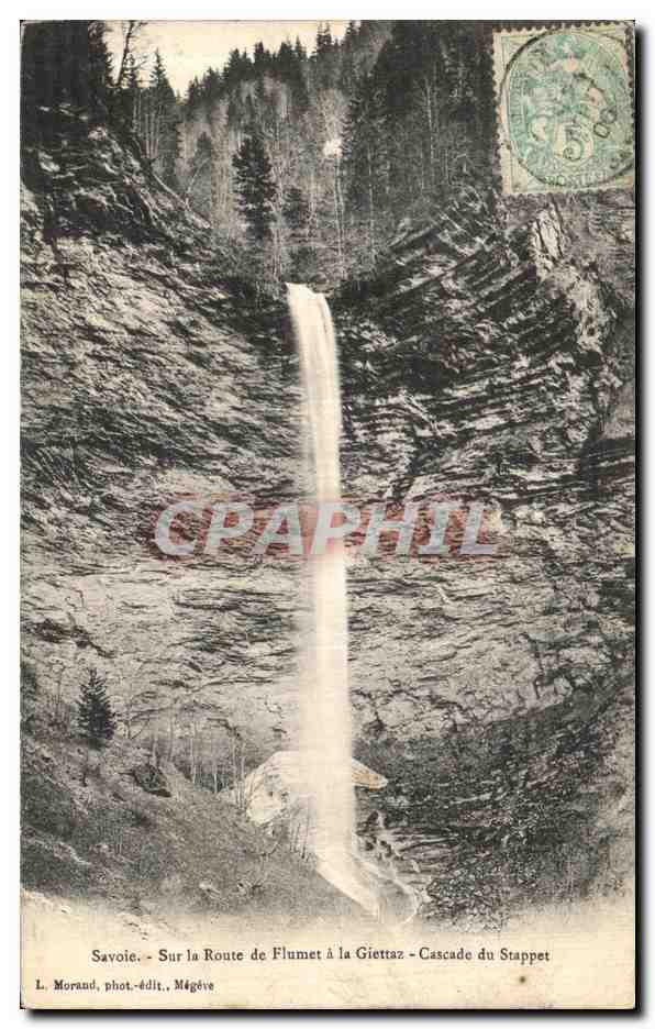CPA Savoie Sur la Route de Flemet a La Giettaz Cascade du Stappet