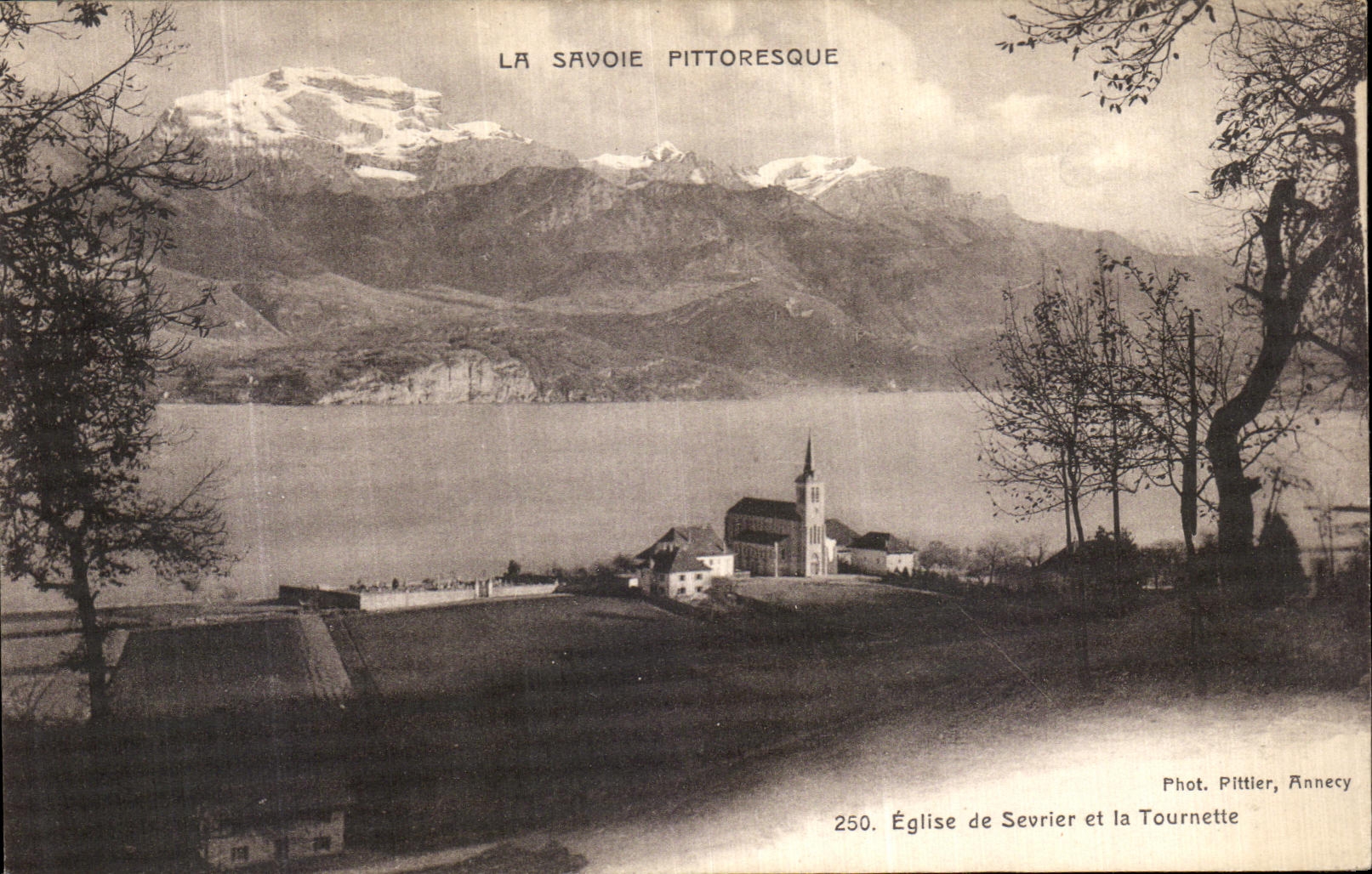 CPA La Savoie Pittoresque Eglise de Sevrier et la Tournette