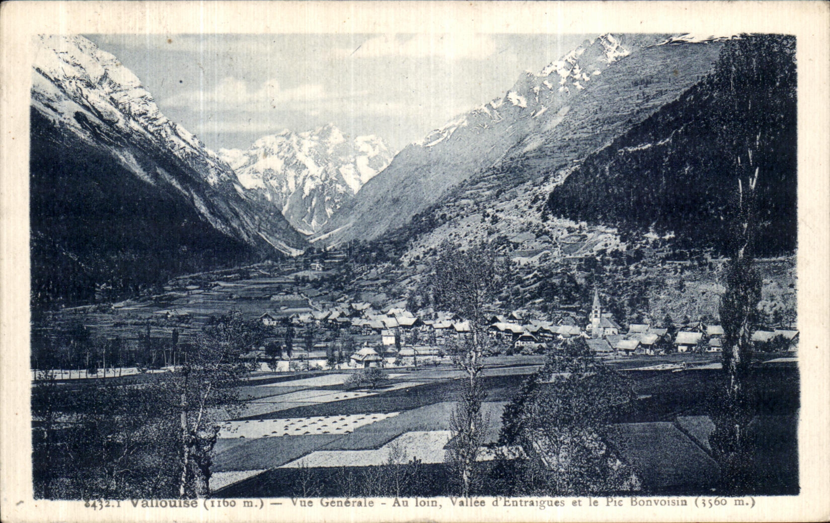 Vallouise (1160 m.) — Vue Générale — Au loin, Vallée d'Entraigues et le Pic Bonvoisin (3560 m.) — Éditeur : H. Gérisseau, Grenoble