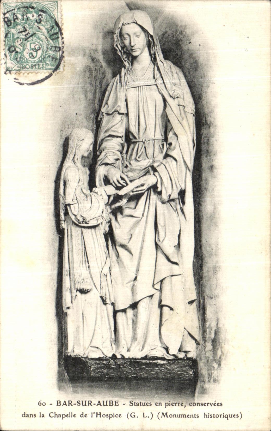 Bar-sur-Aube — Statues en pierre conservées dans la Chapelle de l'Hospice — (G. L.) (Monuments historiques)