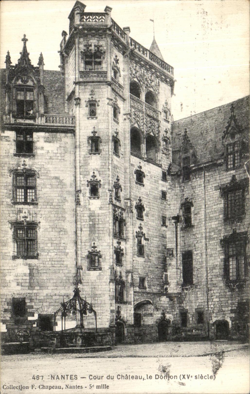 CPA Nantes Le Cours Chateau le Donjon