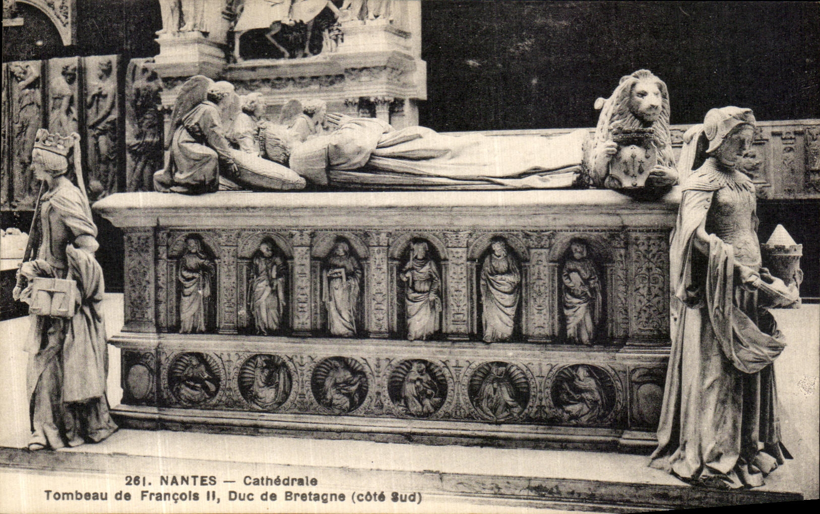 CPA Nantes Cathedrale Tombeau de Francois