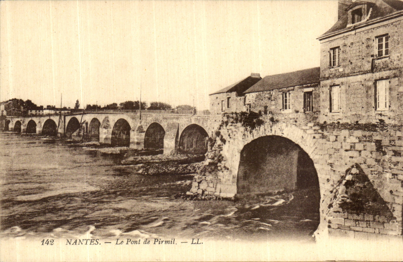 CPA Nantes Le pont de Pirmil