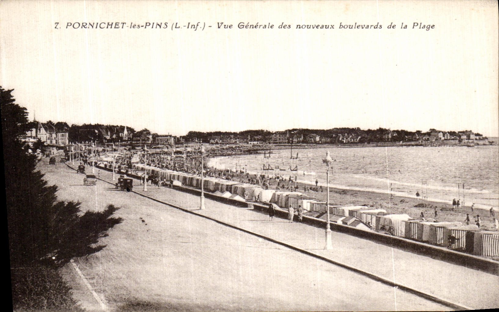 CPA Pornichet les Pins Vue Generale des Nouveaux Boulevards de La Plage 