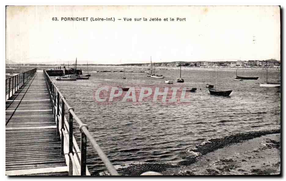 CPA Pornichet Vue Sur L a Jetee et Le Port 