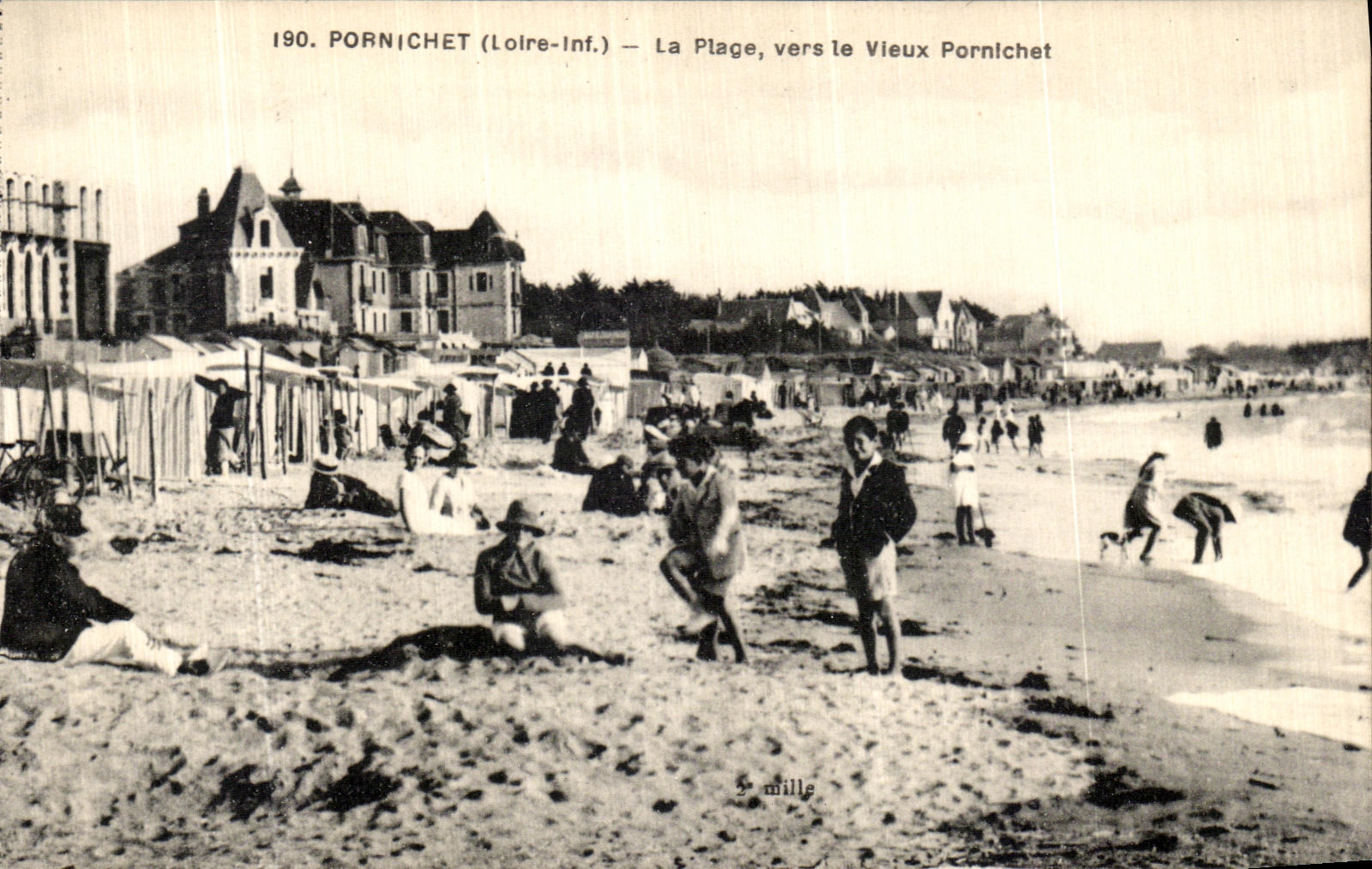CPA Pornichet La Plage Vers le Vieux Pornichet 