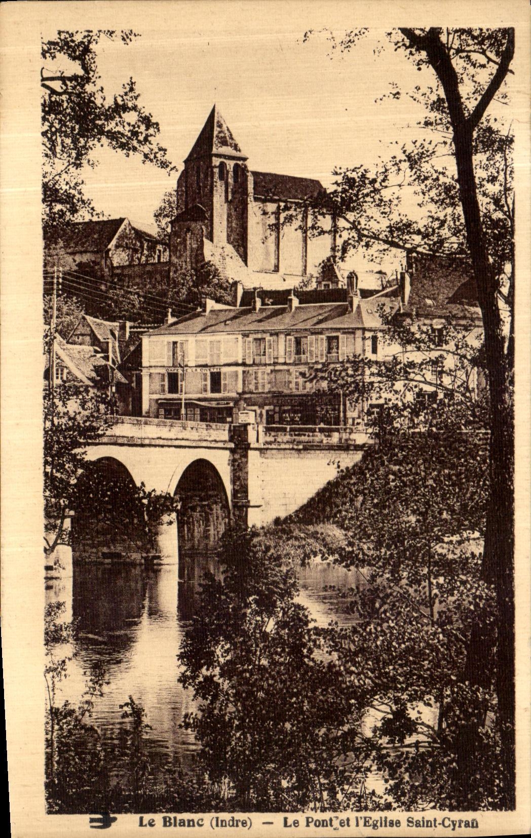 CPA Le Blanc Le Pont et l Eglise Saint Cyran