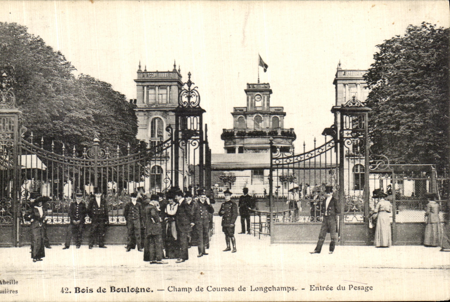 Bois de Boulogne — Champ de Courses de Longchamps — Entrée du Pesage — Abeille & Fils