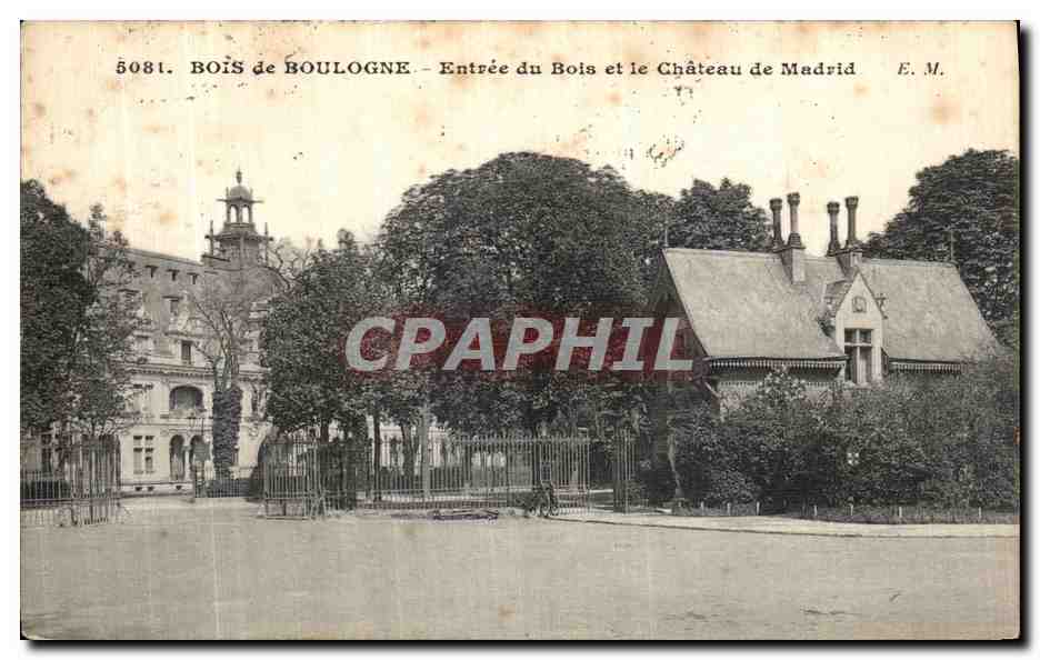 CPA Bois de Boulogne Entree du Bois et le Chateau de Madrid