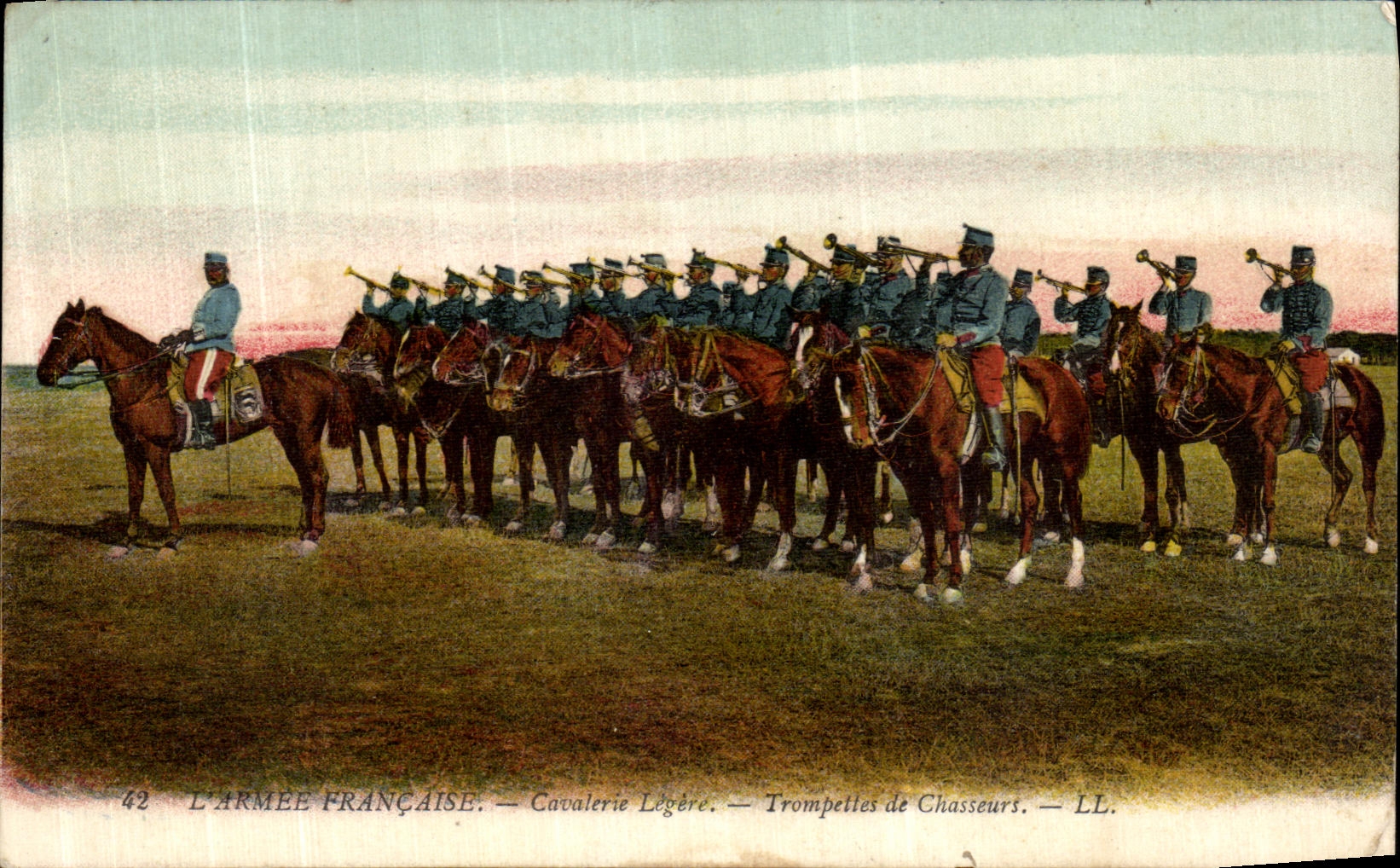 CPA L Armee Francaise Cavalerie Legere Trompettes de Chasseurs Militaria