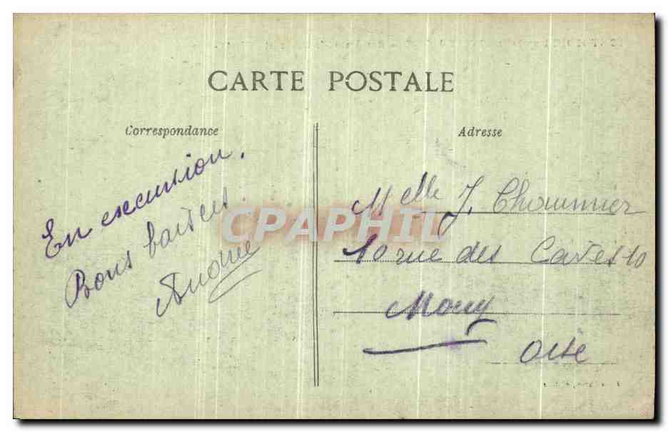 CPA Montdidier Apres la Grande Guerre Rue Amand de Vienne Et L Hopital Hospice Militaria — Back