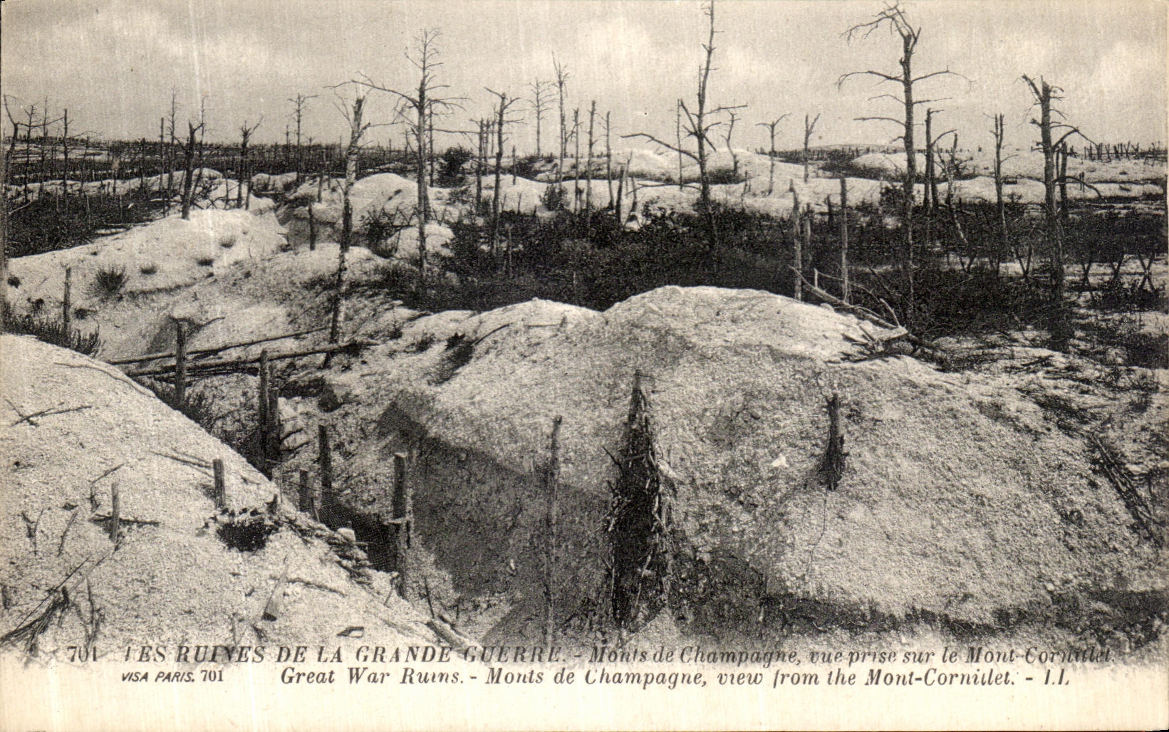 CPA Les Ruines De La Grande Guerre Monts de Champagne Militaria Mont Cornillet Tranchees