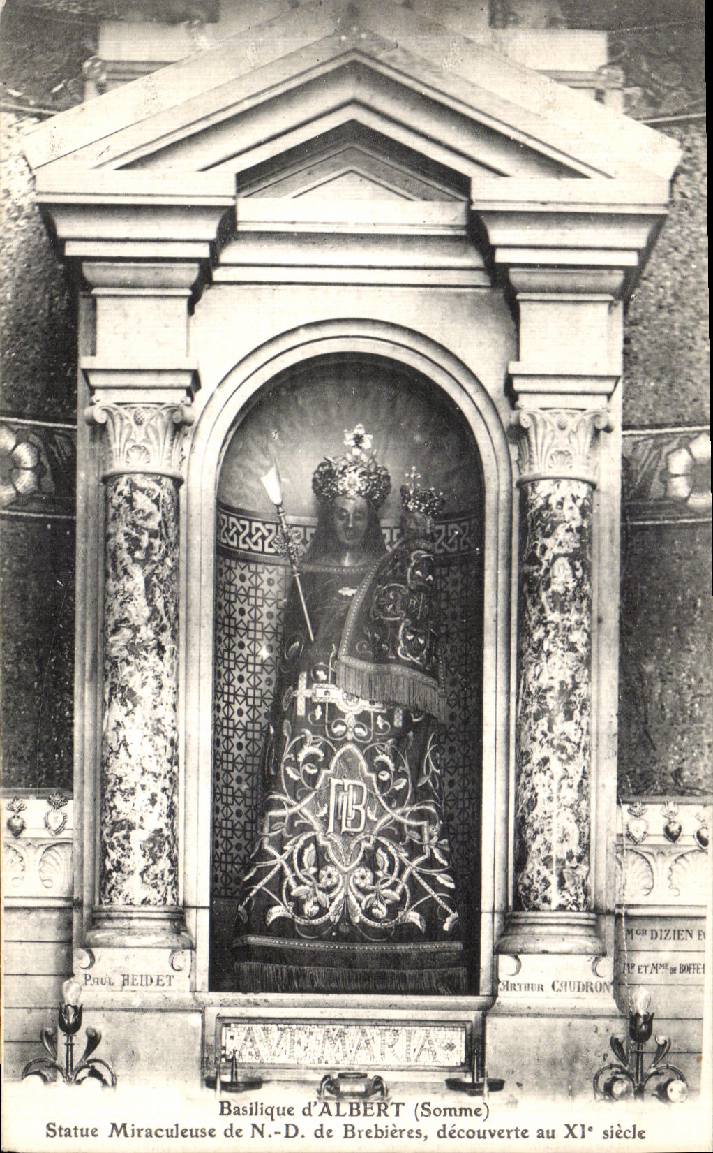 CPA Basilique Albert Statue Miraculeuse de N D De Brebieres decouverte au 11eme
