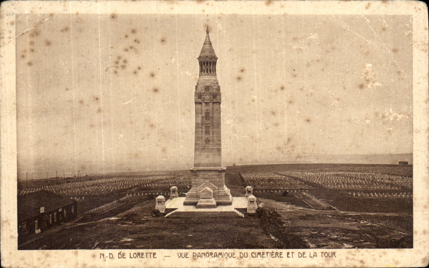 N.-D. de Lorette — Vue panoramique du cimetière et de la tour
