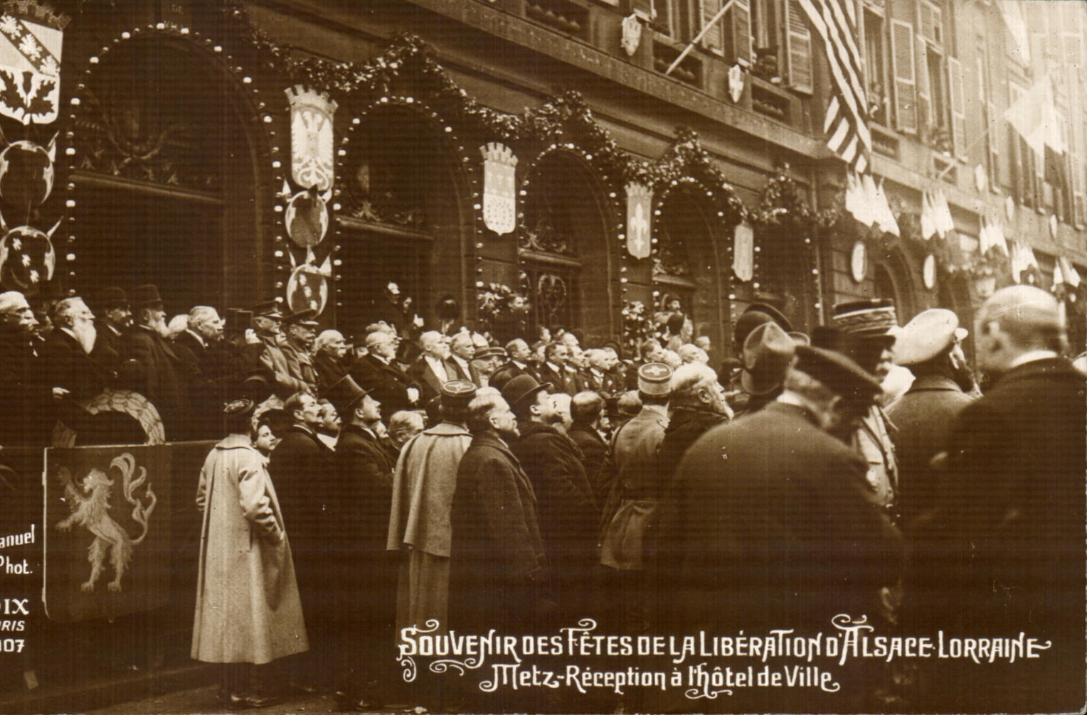 CPA Metz Reception a l hotel de ville Militaria