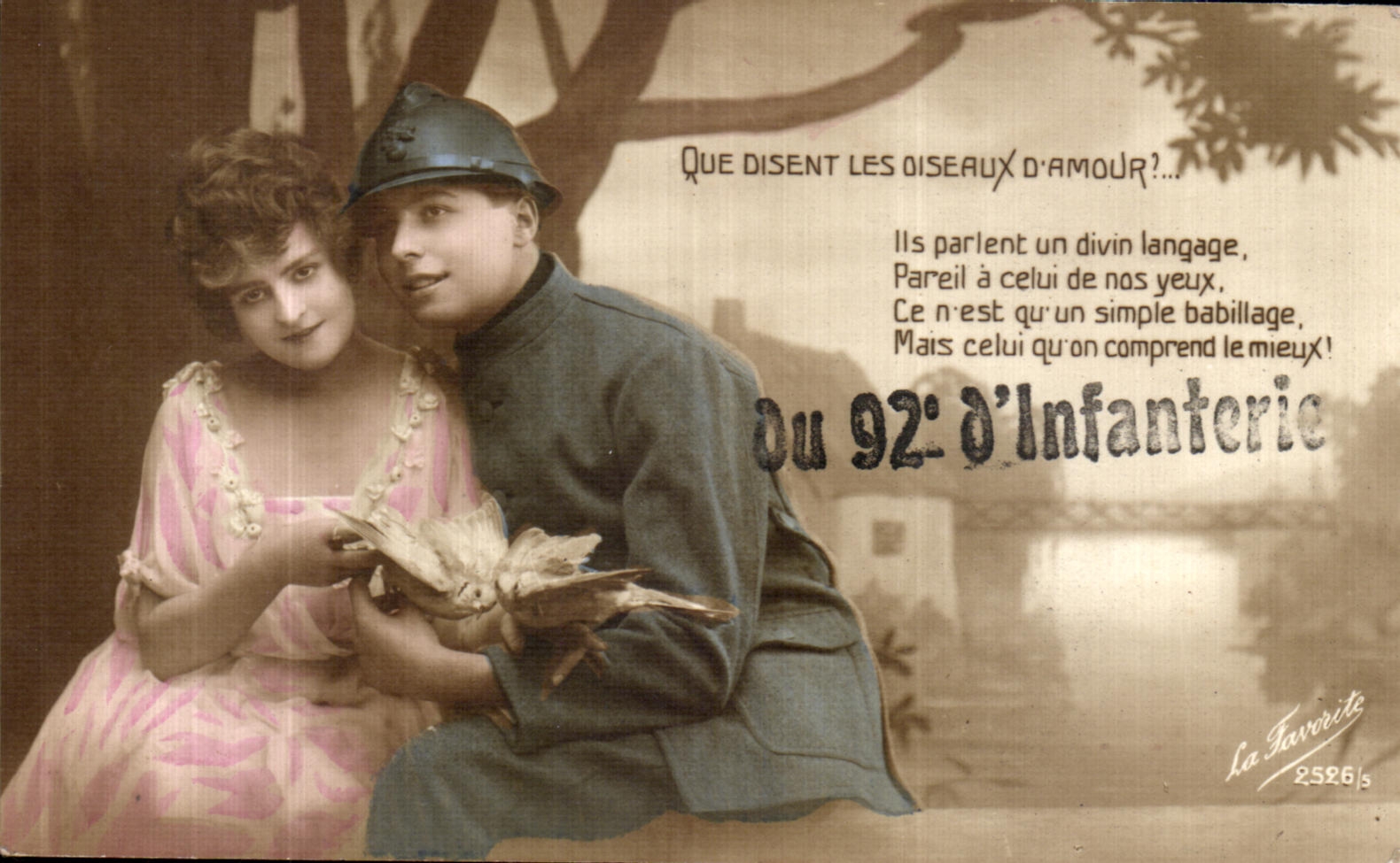 CPA Militaria 92eme rgt d infanterie Femme