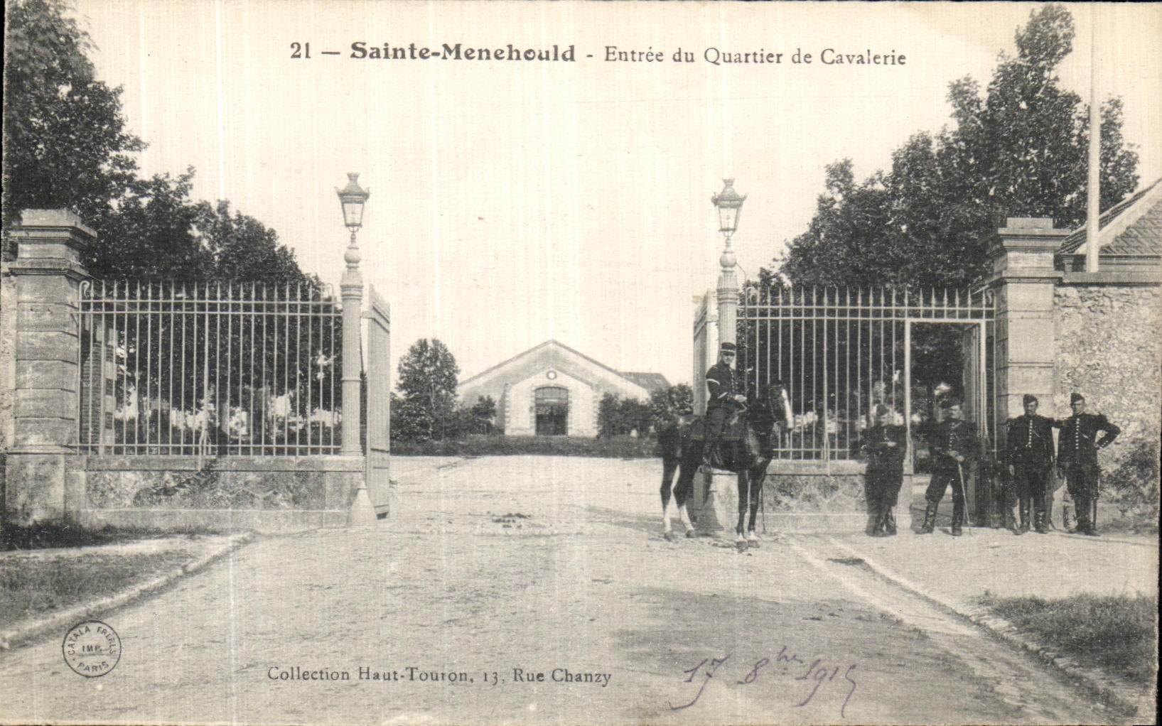 Sainte-Menehould — Entrée du Quartier de Cavalerie — Collection Haut-Touron, 13, Rue Chanzy