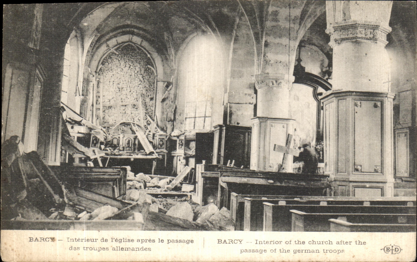 Barcy — Intérieur de l'église après le passage des troupes allemandes — EID