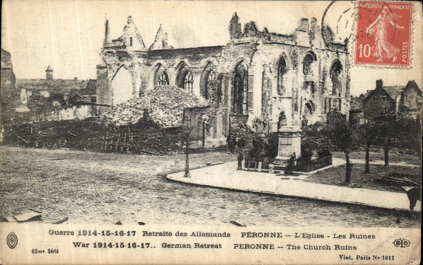 CPA Peronne L Eglise Les Ruines Militaria