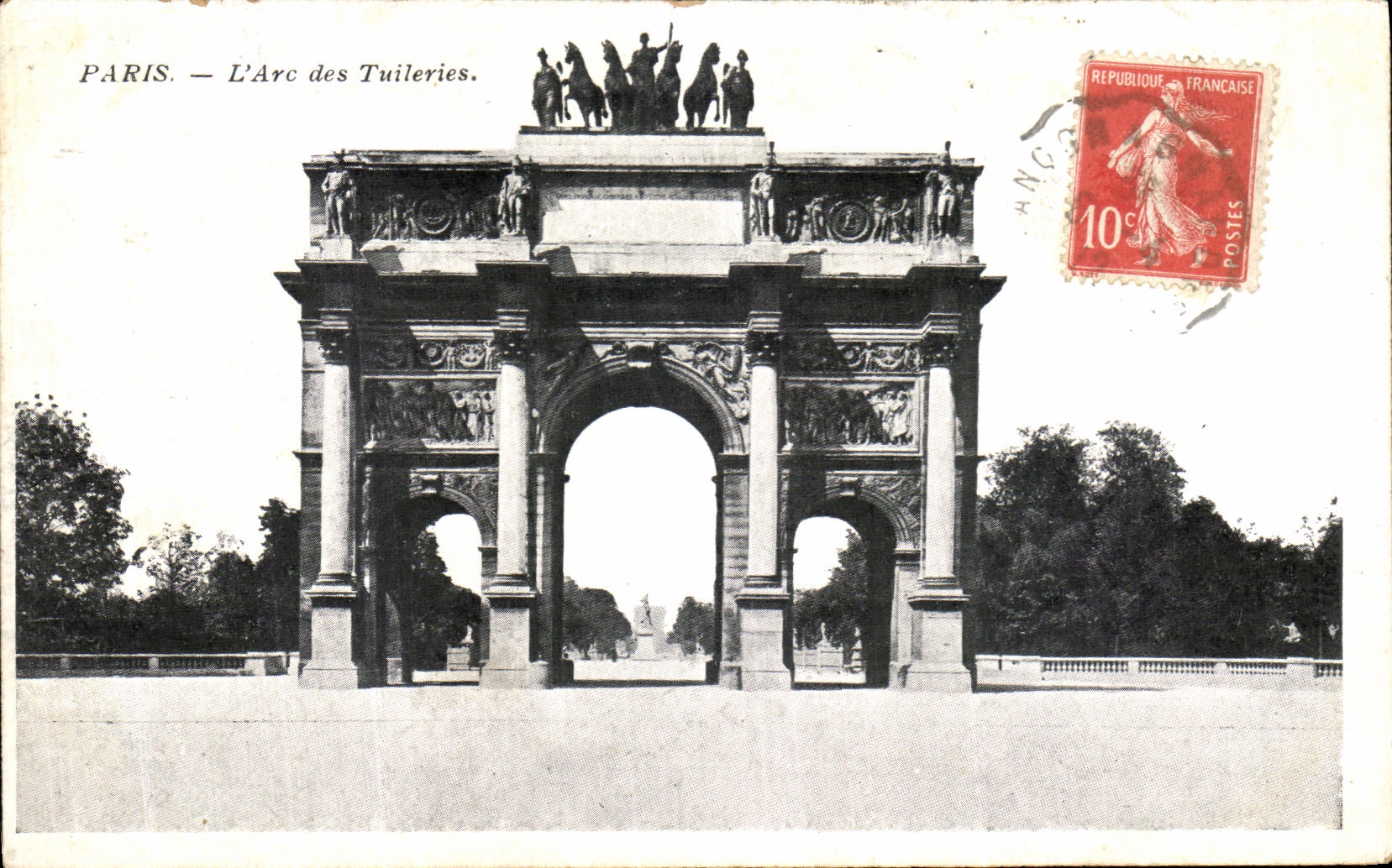 CPA Paris L Arc des Tuileries