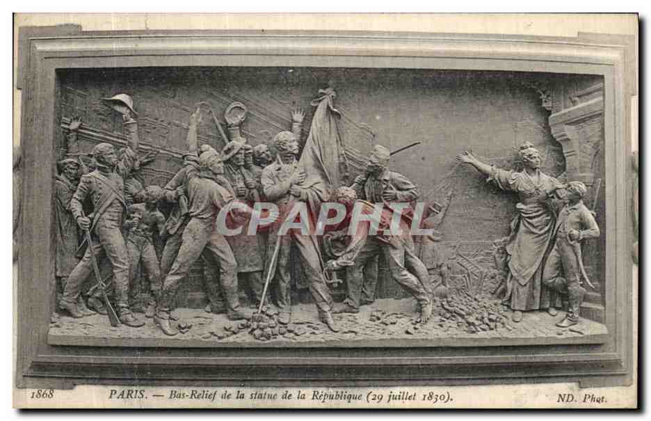 CPA Paris Bas Relief de la Statue de la Republique 29 juillet 1830