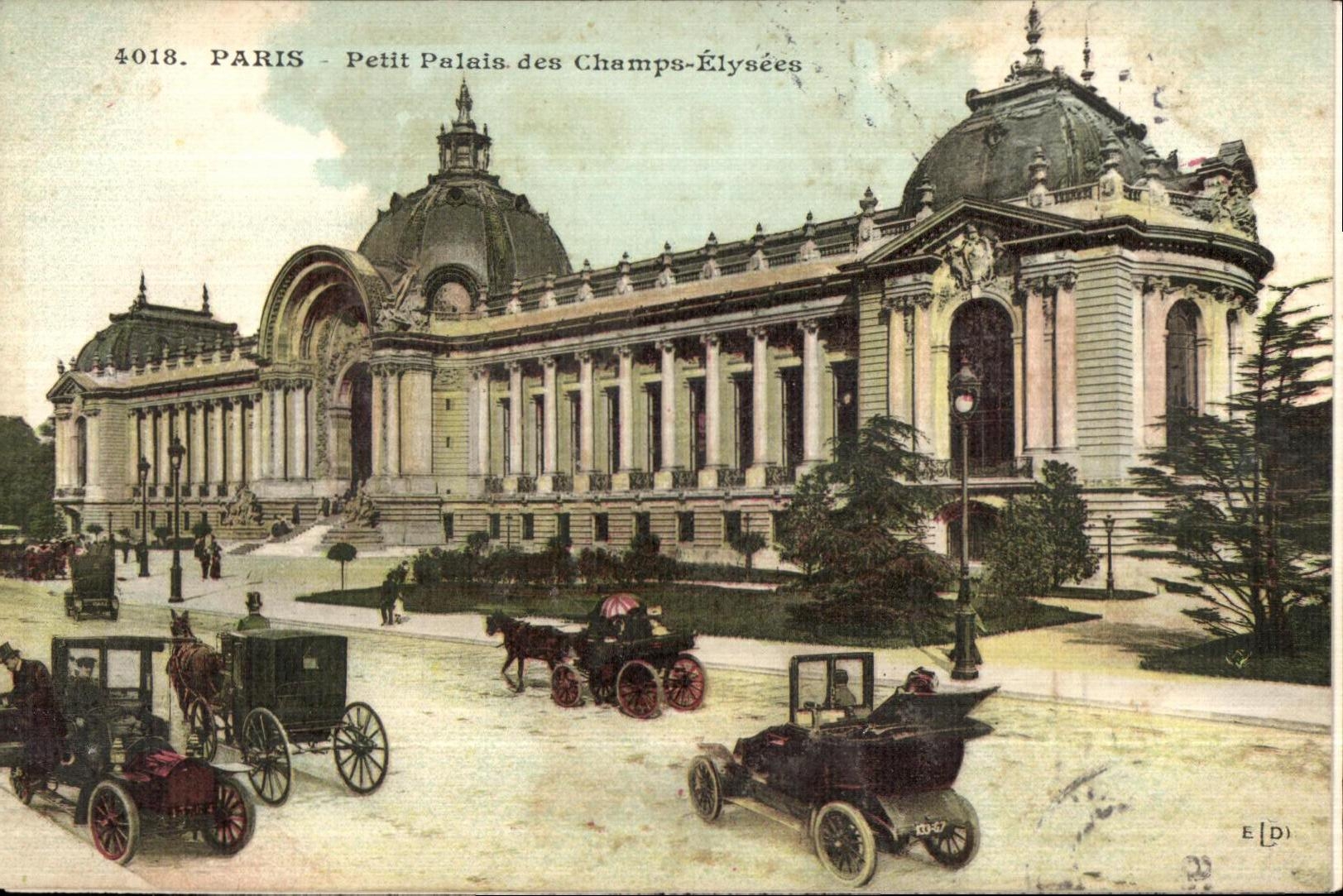 CPA Paris Petit Palais des Champs Elysees