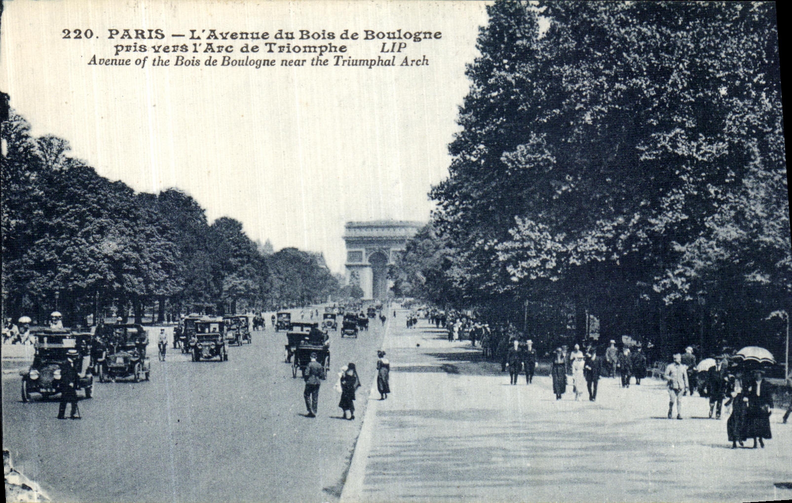 CPA Paris L Avenue du Bois de Boulogne Pris Vers l Arc de Triomphe 