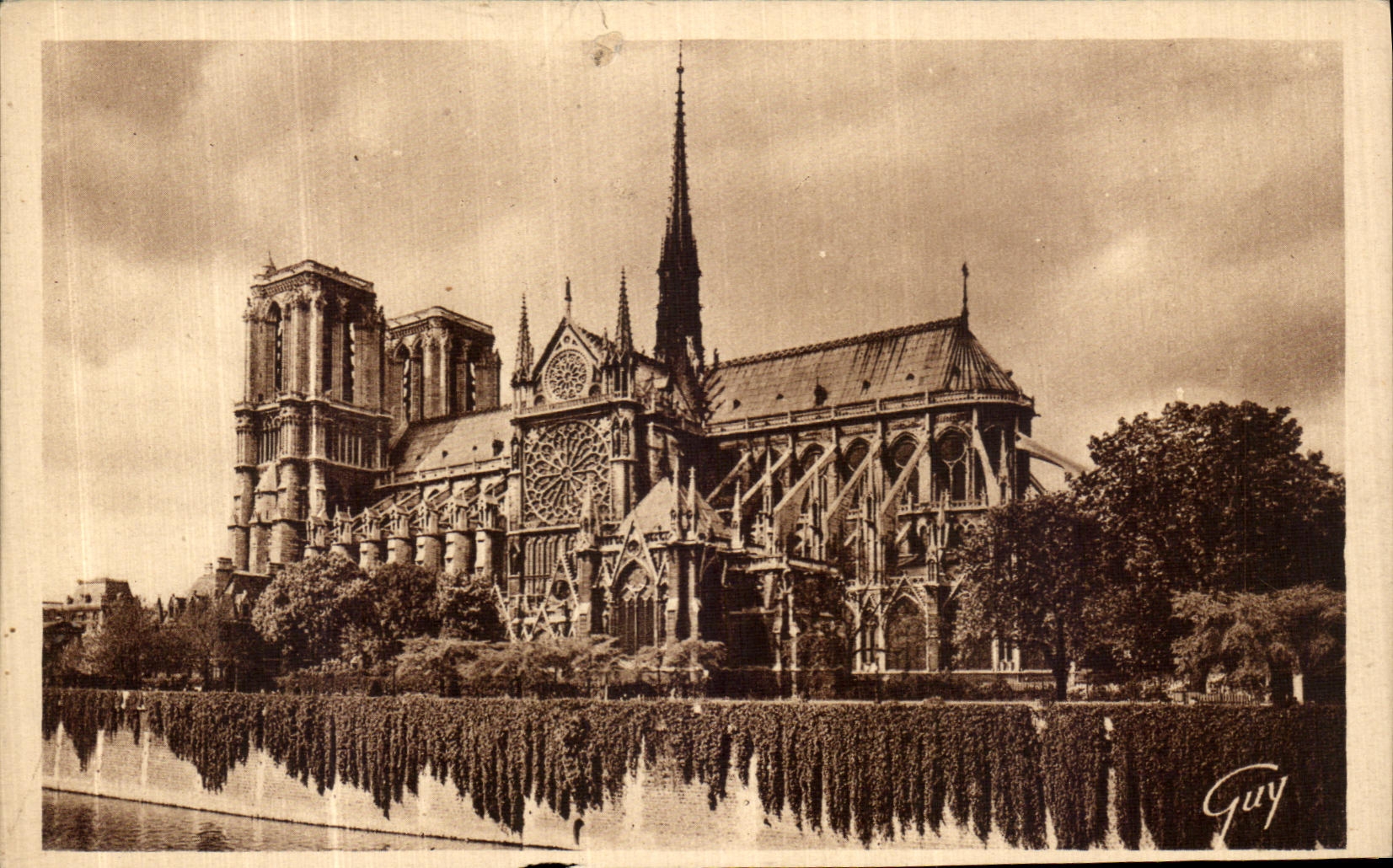 CPA Paris Et Ses Merveilles Abside De La Cathedbale Notre Dame