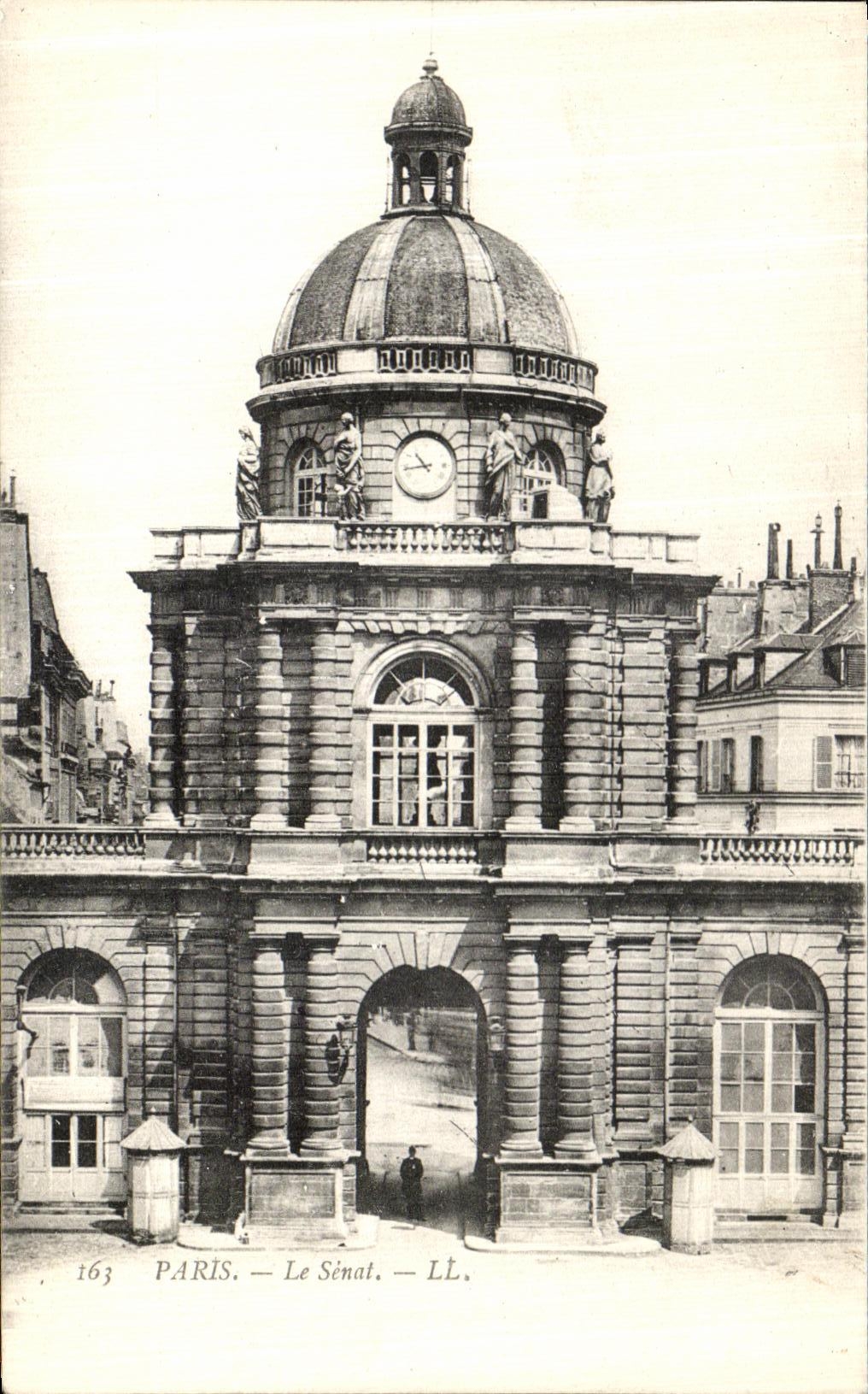 CPA Paris Le Senat 