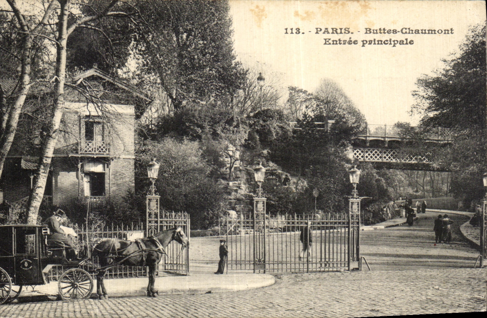 CPA Paris Buttes Chaumont Entree Principale