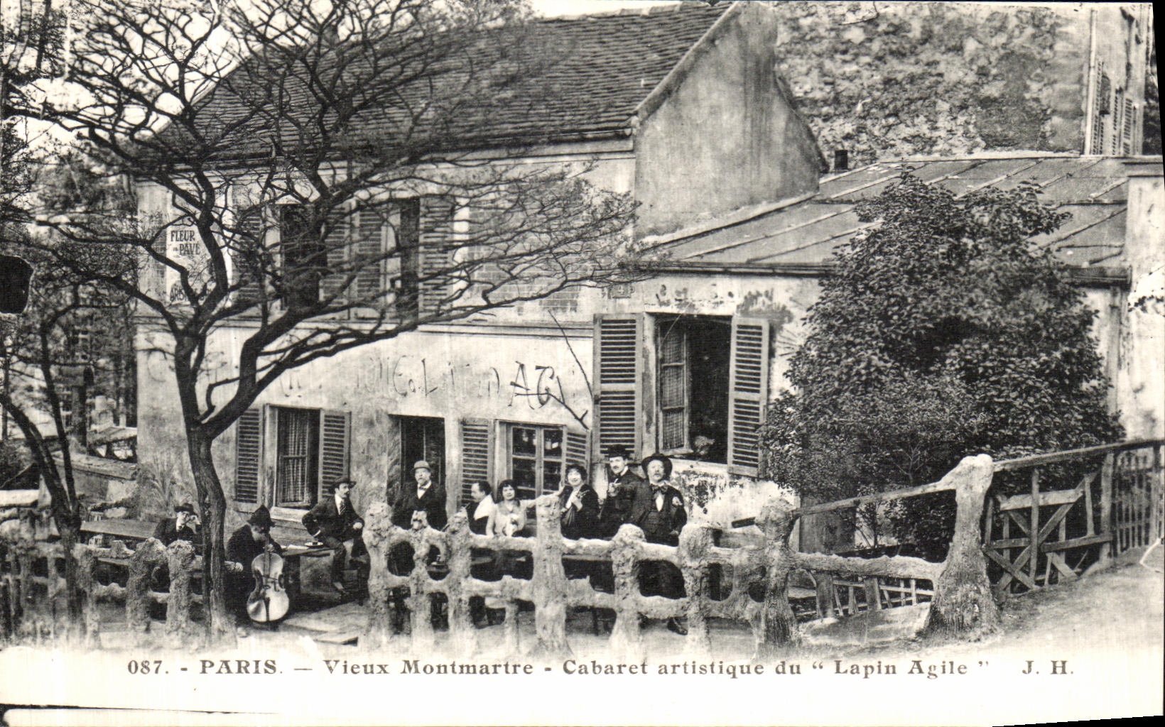 CPA Paris Vieux Montmartre Cabaret Artistique du lapin agile