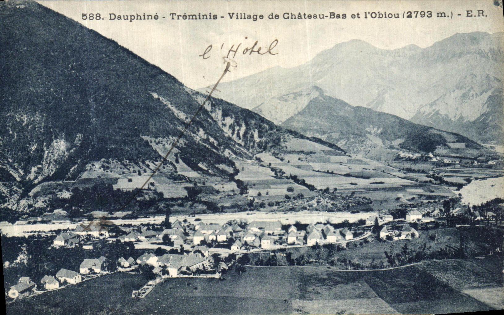 Dauphiné - Tréminis - Village de Château-Bas et l'Obiou (2793 m.) - E.R.
