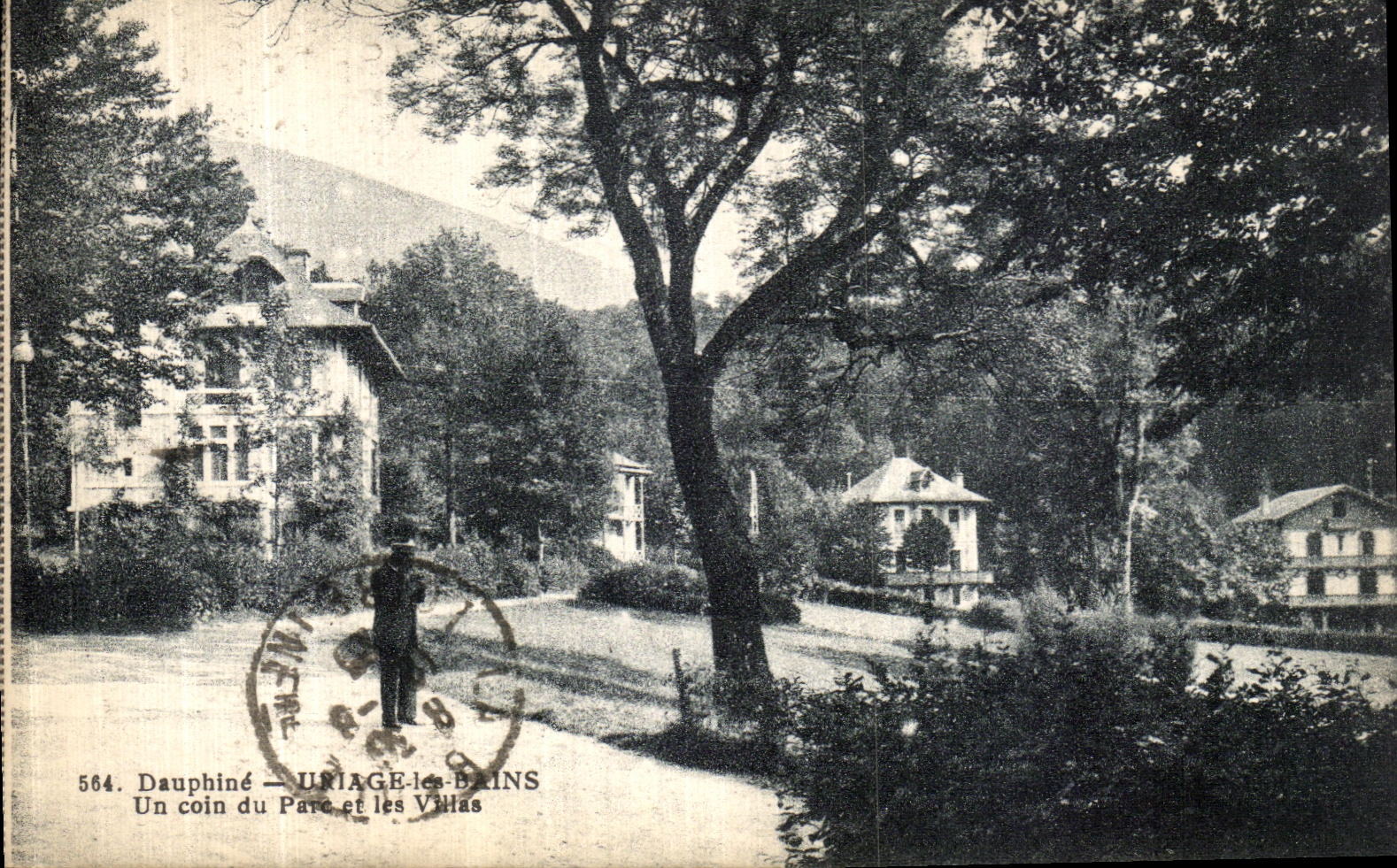 Un coin du Parc et les Villas — UNIAGE-LES-BAINS — R. GAUDE, phot. -édit.