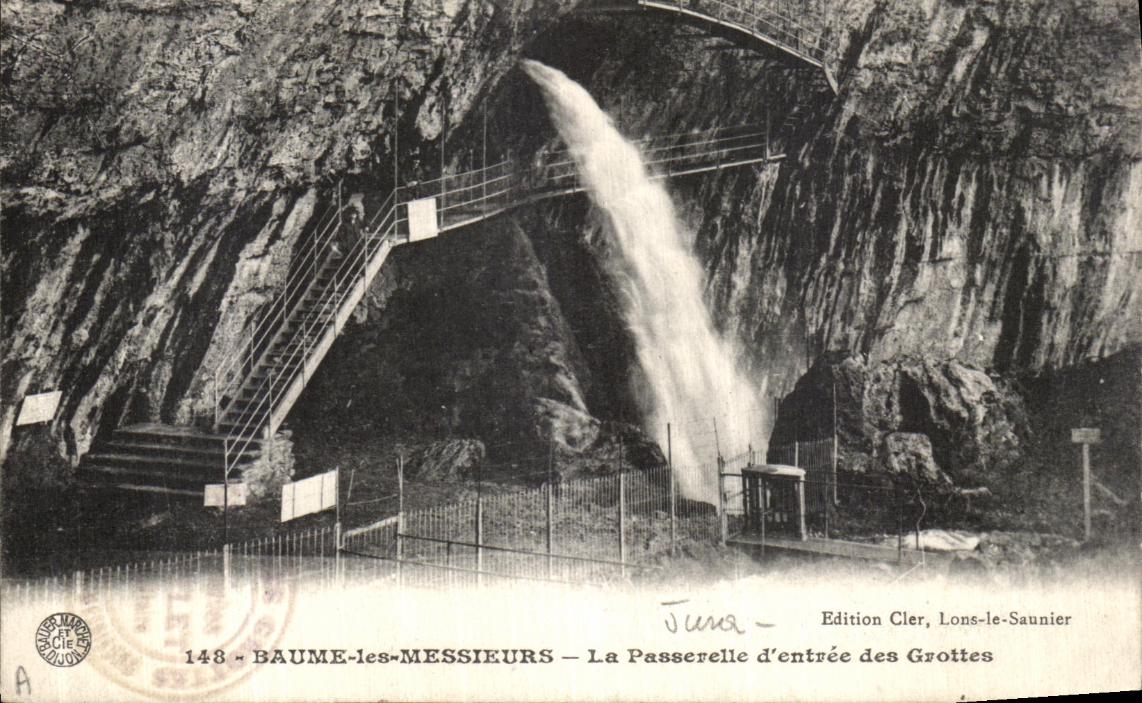 Baume-les-Messieurs — La passerella d'ingresso alle Grotte — Edizione Cler, Lons-le-Saunier