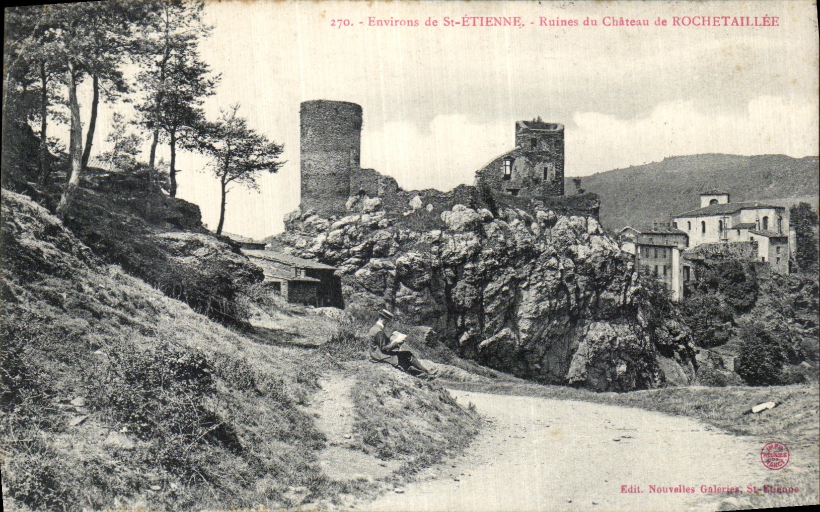 CPA Environs de Ste Etienne Ruines du Chateau de Rochetaillee