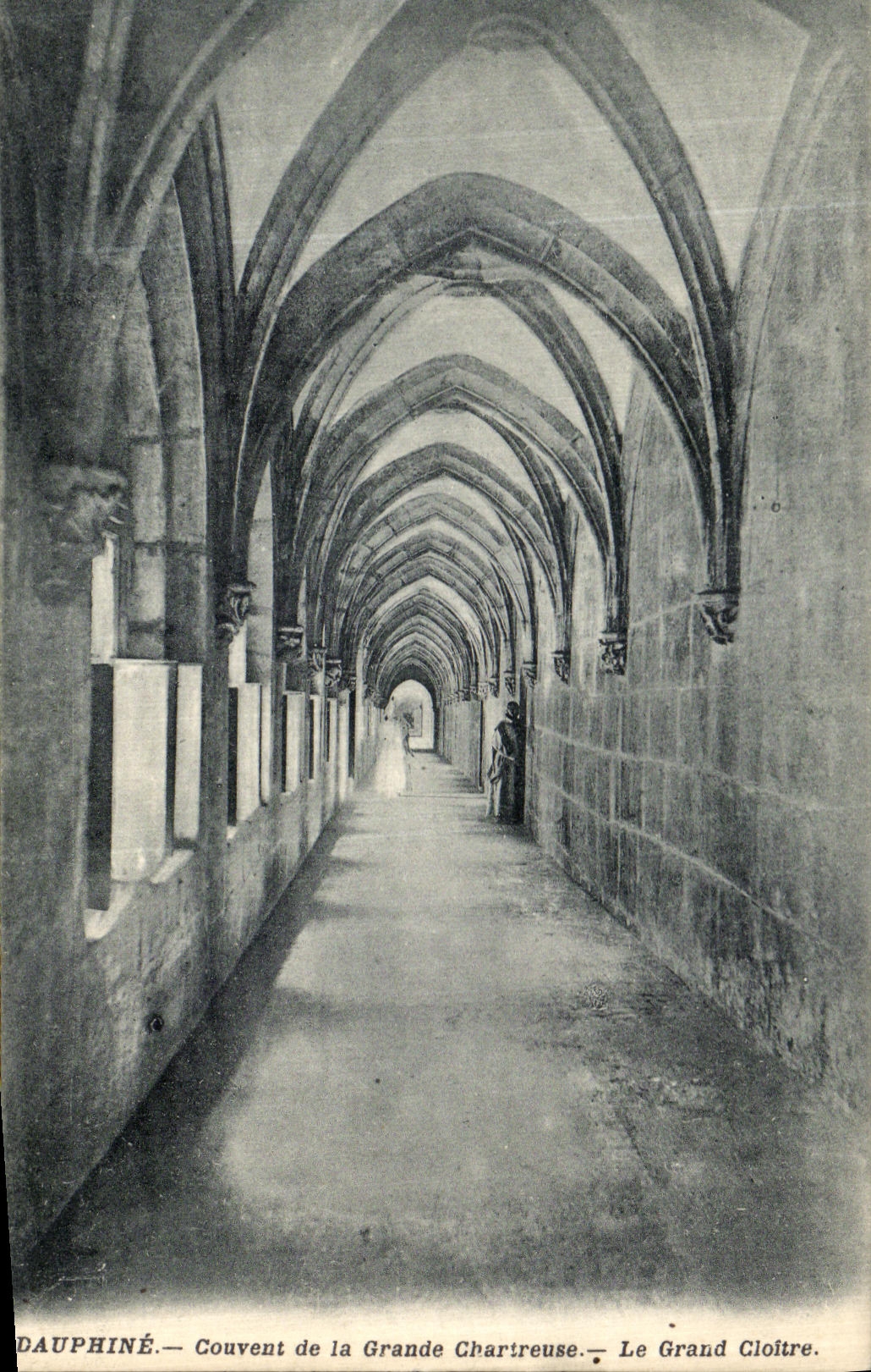 Dauphiné — Convento della Grande Chartreuse — Il Grande Cloître