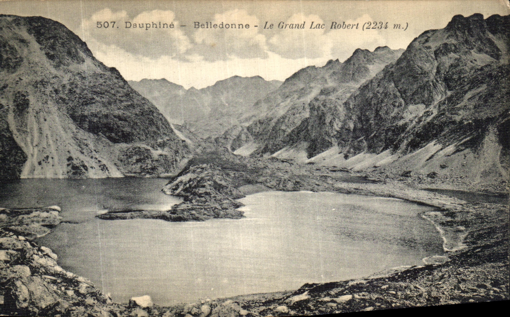 Dauphiné - Belledonne - Le Grand Lac Robert (2234 m.) — carte postale n°507
