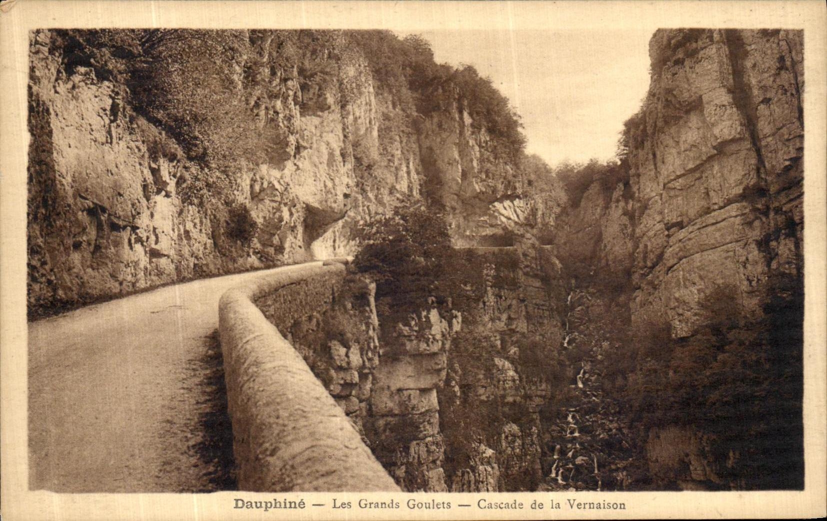 Dauphiné — Les Grands Goulets — Cascade de la Vernaison