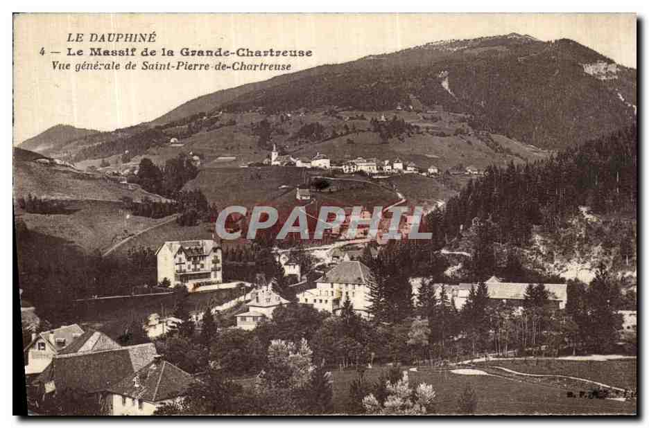 CPA Chartreuse Grande de la Le Massif Vue Generale de Saint Pierre