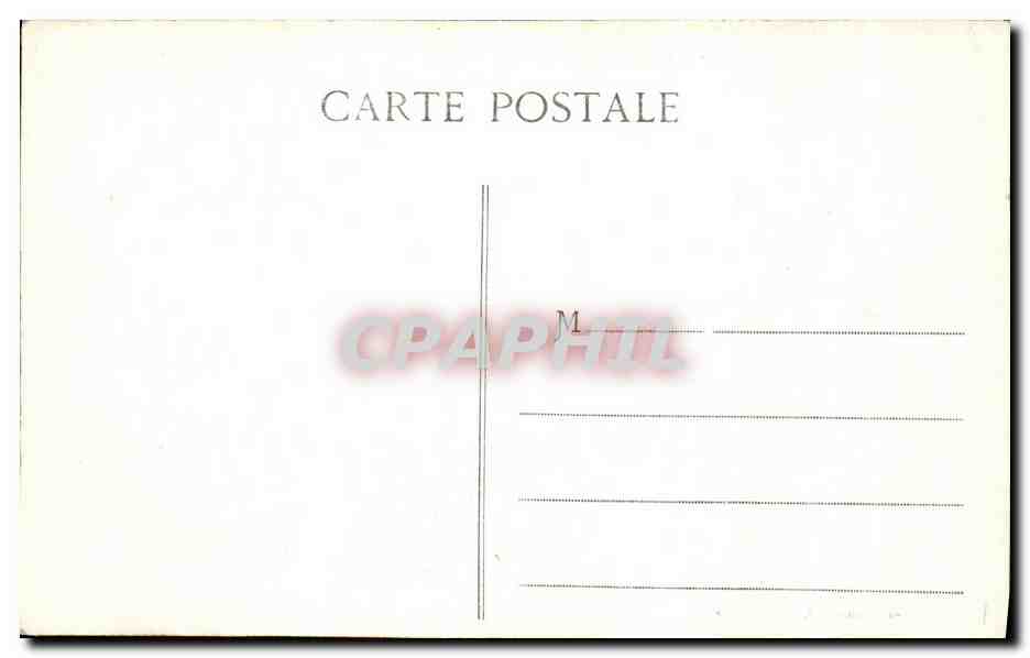 Avenue du Château de Montcarrà — prise de la porte d'entrée du Château — Village de Montcarrà — Verso
