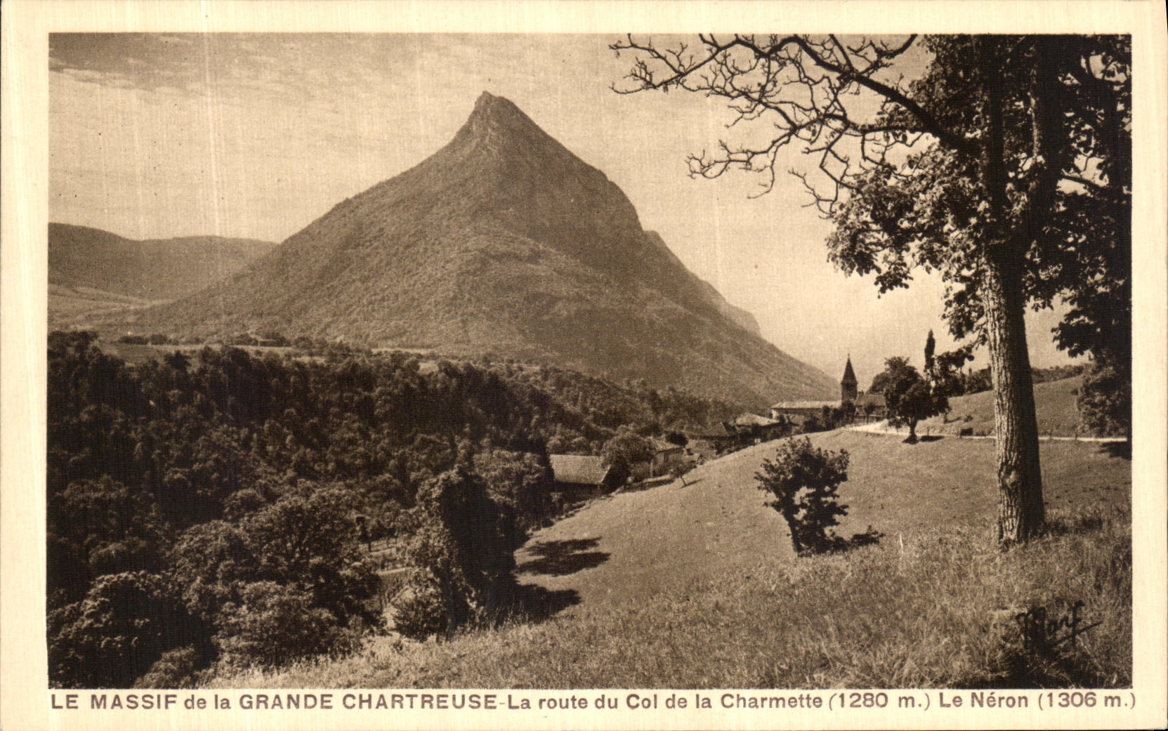 CPA Le Massif de la Grande Chartreuse La route du Col de la Charmette Le Neron