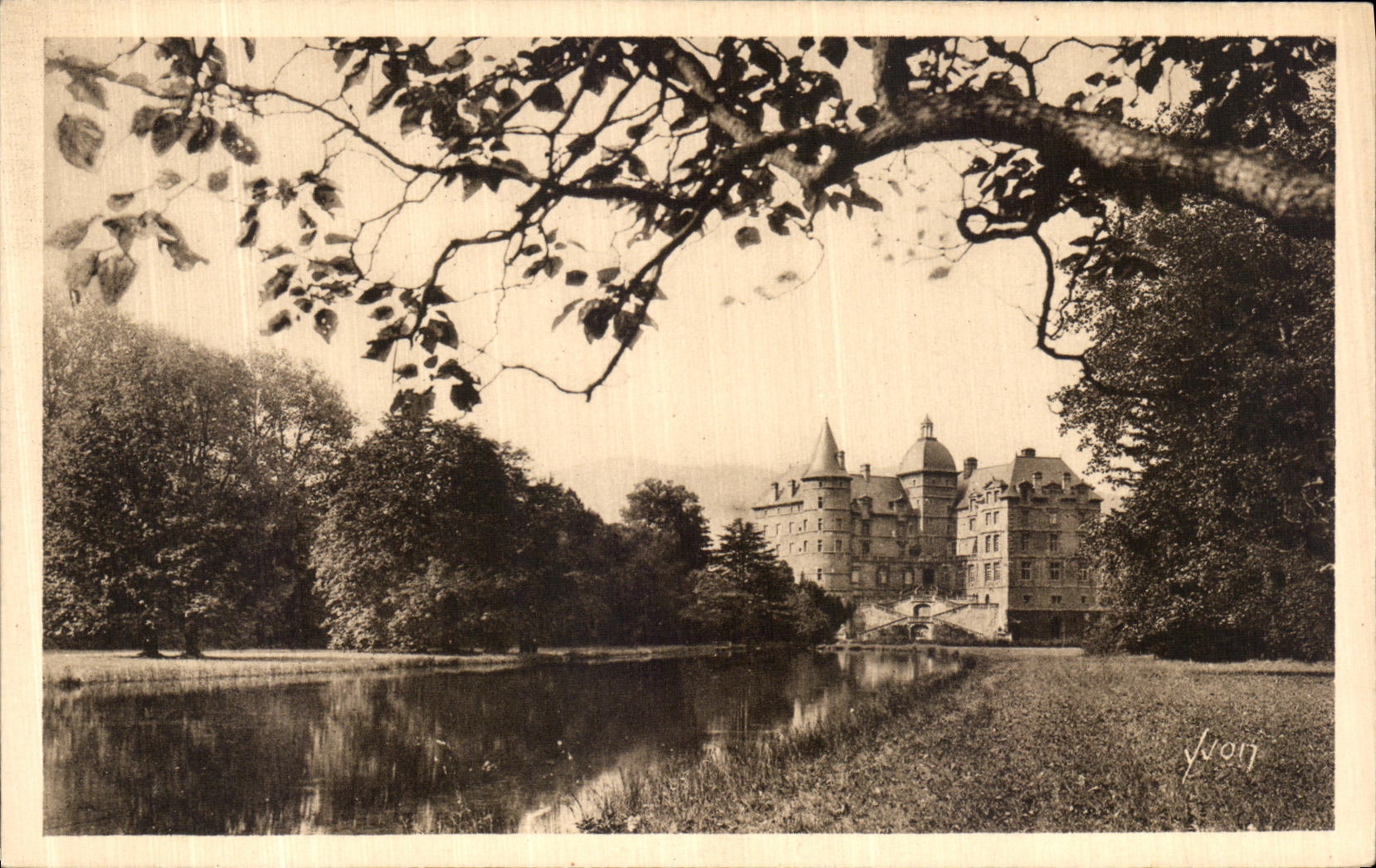 Château de Vizille — Le Parc et la Pièce d'eau — Éditions d'Art Yvon, Paris